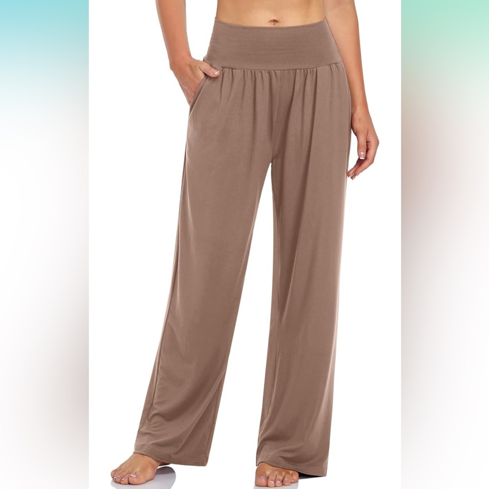Women’s yoga pants